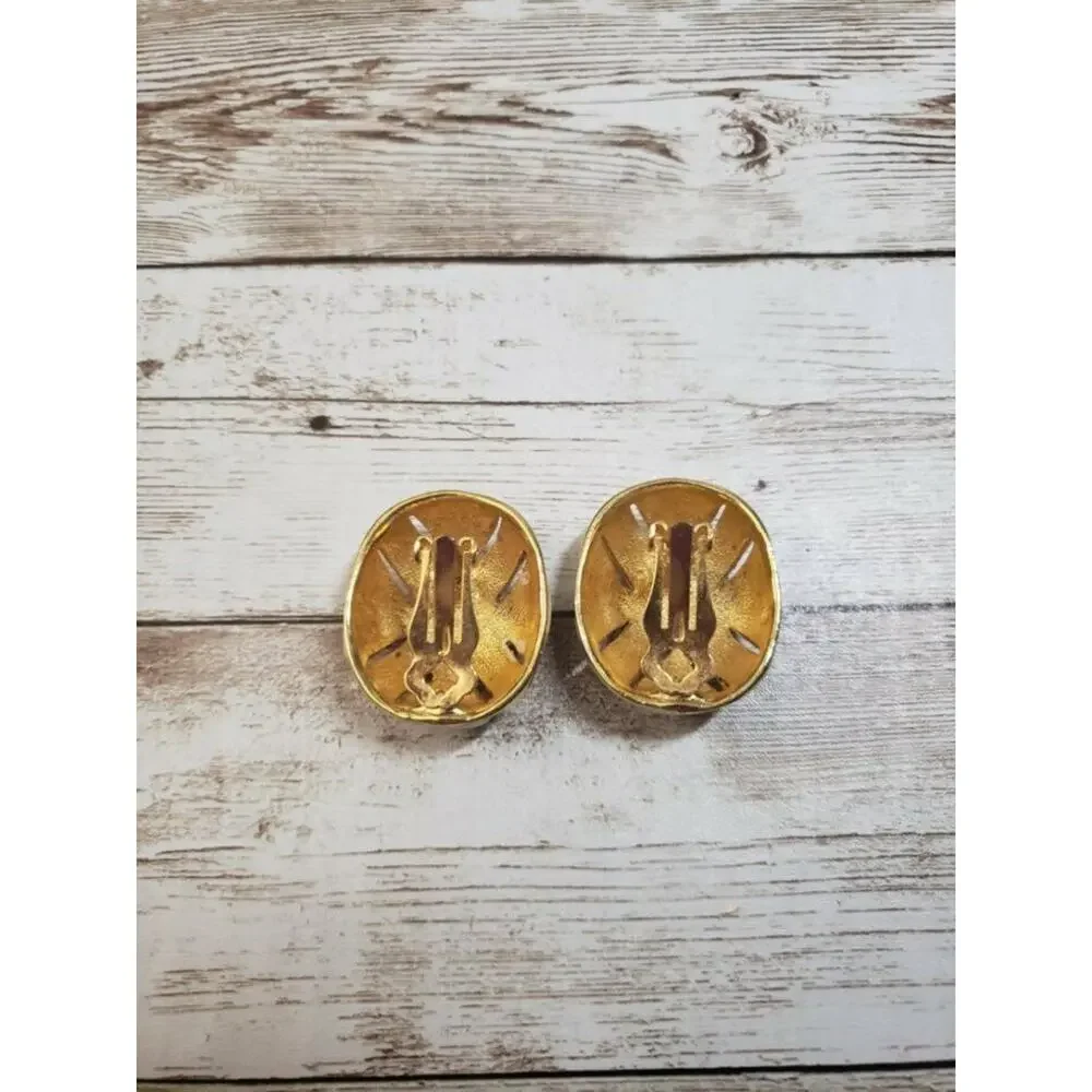 Vintage Clip On Earrings Statement Oval Cream Cross X Pattern